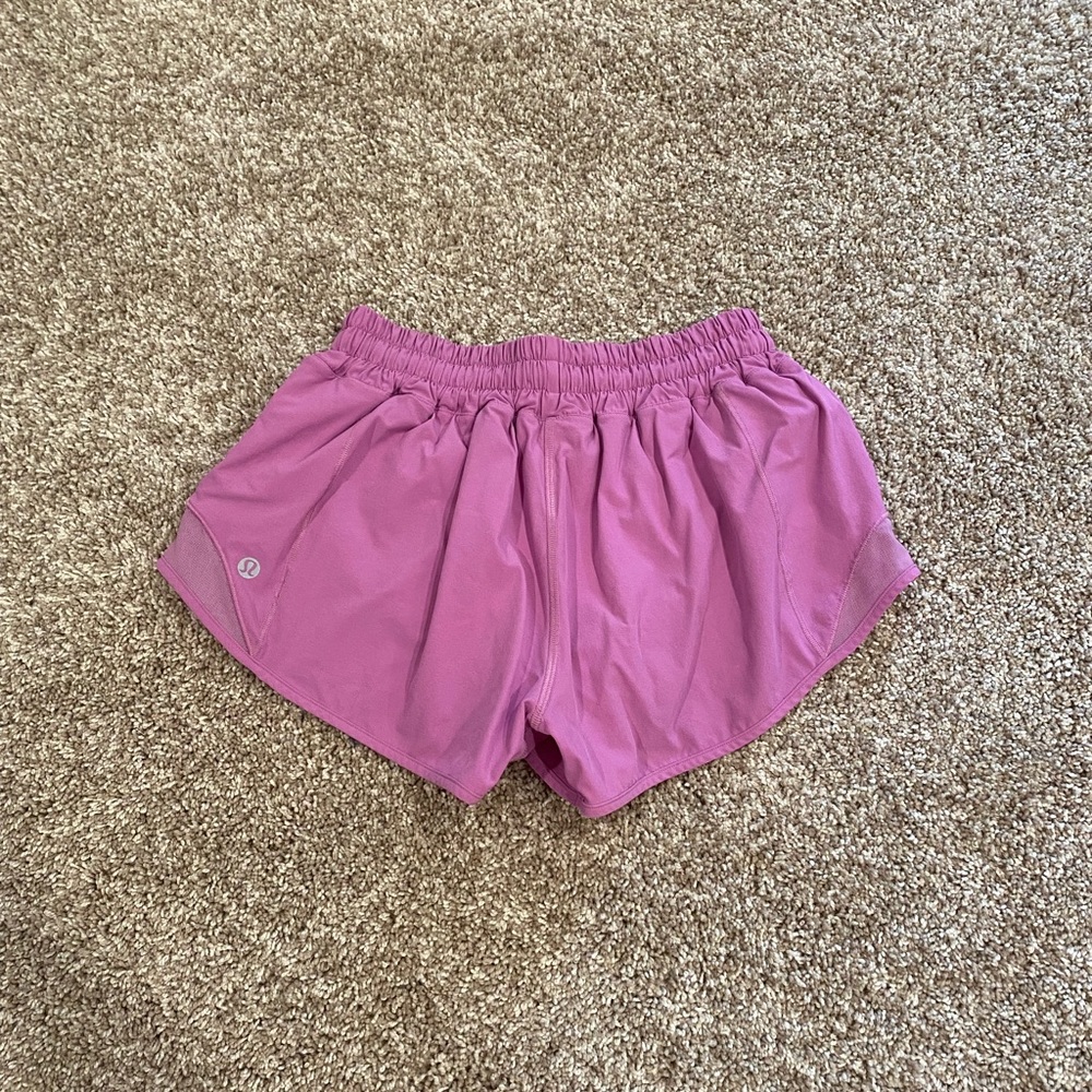 Lululemon Hotty hot shorts